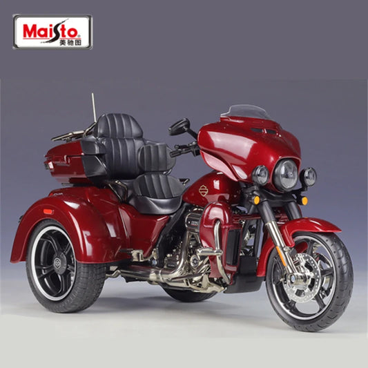 1/12 Harley Davidson CVO Tri Glide Die Cast Motorcycle Model